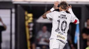 Neymar celebra gol e explica frieza: "Aprendi com Romário"