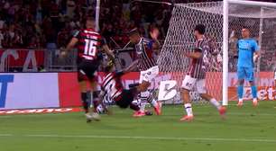 VAR aponta exagero de Bruno Henrique em lance com Thiago Silva no Fla-Flu