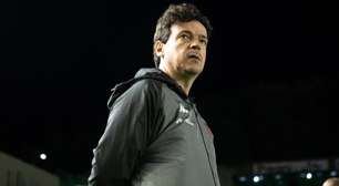 Suspensão de Coutinho força Diniz a buscar solução criativa em meio à crise do Vasco
