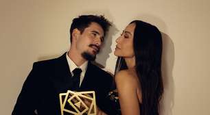 Sabrina Sato usa all black no México em premiação com Nicolas