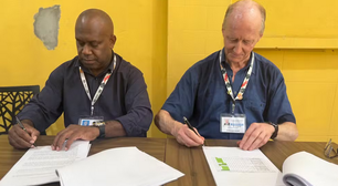 Acordo entre país da Oceania e ONU é assinado em padaria após incêndio na COP30