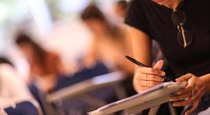 Fuvest tem 1ª fase neste domingo; mais de 111 mil alunos realizarão a prova