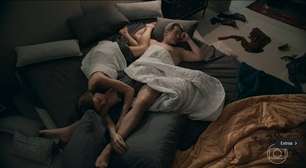 Três Graças: Zenilda pega Ferette na cama com Arminda!