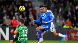 Real Madrid sofre, empata com Elche e deixa de ampliar vantagem na liderança