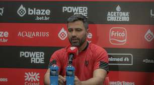 Técnico do Atlético-GO, Rafael Lacerda detona objetivos do clube