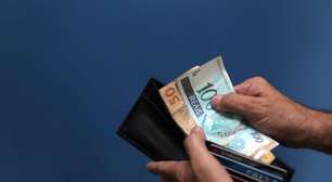 13º salário: segunda parcela será antecipada para esta sexta, mas valor será menor; entenda