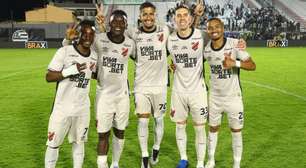 Atacante do Athletico-PR é 'demitido' e faz as malas com novo rumo: "Odair não"