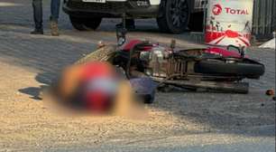 Motociclista sofre grave acidente de moto e tem a perna arrancada após colisão