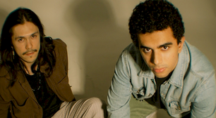 Paralelo ao Fim mergulha no tempo no disco de estreia 'A Nostalgia me Abraçou'