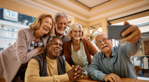 Amizades podem ajudar idosos a terem melhor saúde