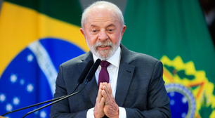 Apostas para eleições de 2026 derrubam Bolsa e impulsionam o dólar