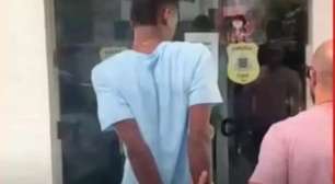 Jovem é preso na Barra suspeito de extorquir turistas gays em Salvador