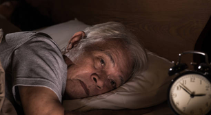 Idosos com insônia devem evitar medicamentos para dormir