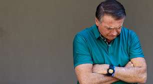 Carlos diz que Bolsonaro teve nova crise de soluços na prisão e médicos foram acionados: 'Não vai sobreviver'