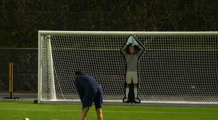 Vídeo: CR7 desafia goleiro robô criado por ex-engenheiro da Nasa