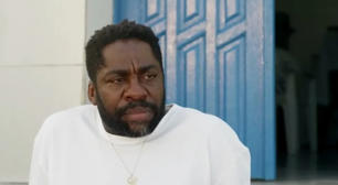 Lázaro Ramos fala que mãe apanhou de patroa quando ela era empregada: 'Muito difícil'