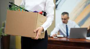 Fim de ano e demissões silenciosas: acordos forçados e dispensas irregulares