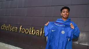 Filho de Thiago Silva assina primeiro contrato profissional com o Chelsea