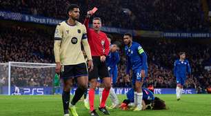 Araújo se afasta do Barcelona para cuidar da saúde mental