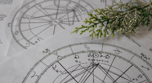 Vibe astrológica de dezembro: veja o que esperar do último mês do ano