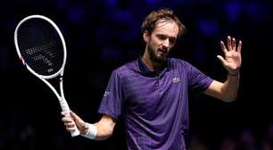 Medvedev elogia João Fonseca e compara brasileiro a promessa