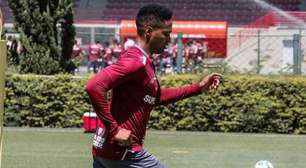 Trio participa de treino, mas ainda é dúvida no São Paulo