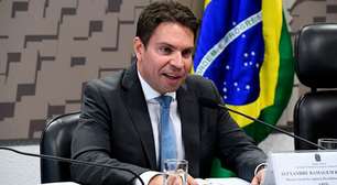 Câmara bloqueia salário de deputado Alexandre Ramagem