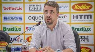 América-MG procura Goiás para contratar zagueiro e Michel Alves deve bater martelo