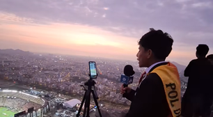 Adolescente peruano viraliza ao narrar final da Libertadores no topo de montanha, após 18 horas de viagem