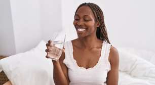 Para perder barriga você precisa beber essa quantidade de ml de água todo dia de manhã