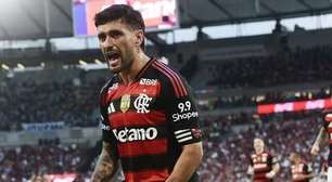 Flamengo entra em campo hoje para fechar dobradinha