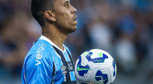 Lateral dispara alerta e cobra pressa da nova gestão do Grêmio: "Não dá pra empurrar com a barriga"