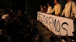 Grupo teatral completa 20 anos contando histórias de um bairro da periferia de SP