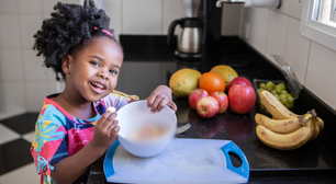 Essa fruta comum ajuda a disparar o hormônio da felicidade e a equilibrar o humor e o bem-estar geral