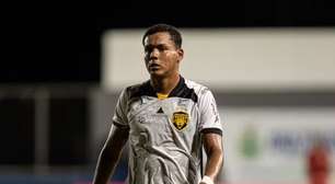 Fluminense define futuro de lateral-esquerdo para 2026