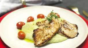 Um purê de couve-flor: com frango - refeição fácil e leve