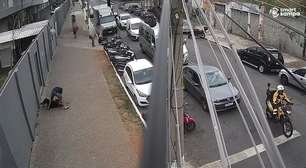 Vídeo: mulher é enforcada no meio da rua no centro de SP; Baixada Santista tem caso semelhante