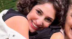 Atriz de 'Dona de Mim' celebra seis anos de namoro com cantora; saiba quem é