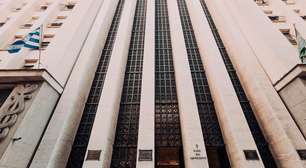 Associação Comercial do Rio debate mudanças no IR e desafios tributários empresariais