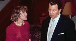 'Rainha da Sucata': Renato se insinua e faz convite de jantar a Mariana