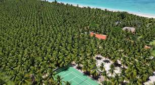 Pousada Villas Taturé, em São Miguel dos Milagres, tem uma das quadras de tennis mais lindas do mundo