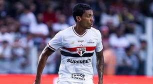 Luiz Gustavo, do São Paulo, não encerrará carreira ao final do ano