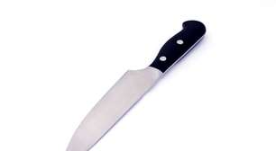 Adolescente fere colega com faca dentro de escola no RS