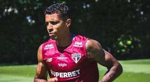 Luiz Gustavo decide estender a carreira e quer jogar mais uma temporada