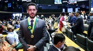 João Brasio recebe alta honraria por atuação em defesa cibernética de instituições