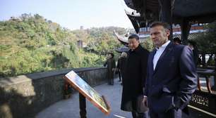 Macron encerra visita à China pedindo mais cooperação global diante de rupturas internacionais