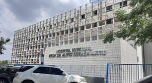 Bebê internado para retirada de sexto dedo passa por cirurgia na língua sem autorização, diz família