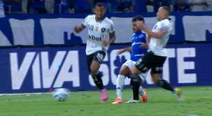 Foi pênalti para o Botafogo nos acréscimos contra o Cruzeiro? Veja áudio do VAR