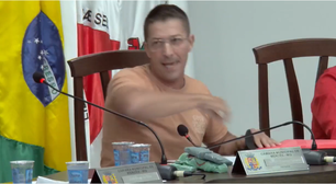 Vereador revela ao vivo ter recebido R$ 100 mil para vender voto em eleição da Câmara em MG