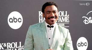 Ator com 'buraco no coração' sofre AVC após show; saiba identificar sinais de alerta